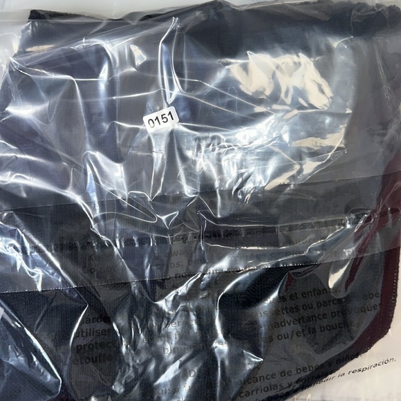 Eileen Fisher 100% Organic Linen Black Boxy Top Size Small - Picture 8 of 8